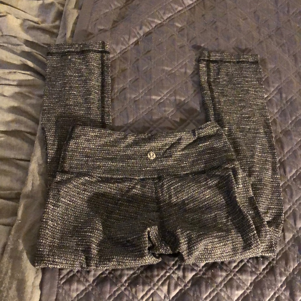 Lululemon athletic crops